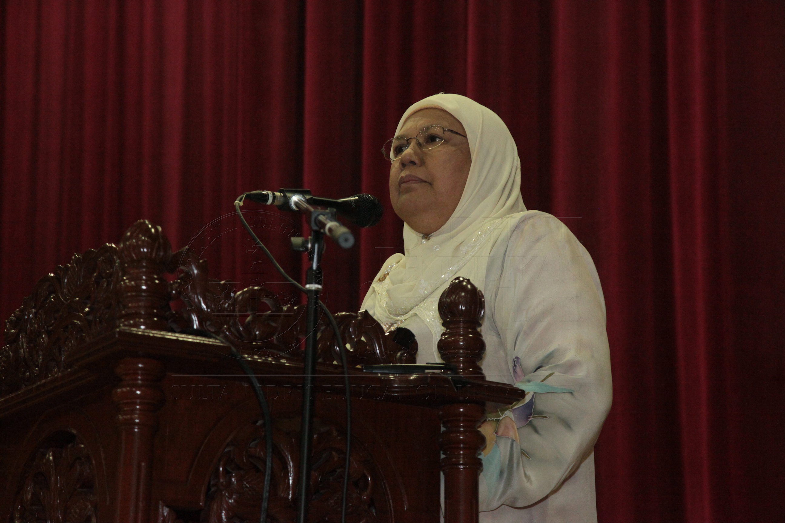 PRO16 16 siswazah IMG 0208